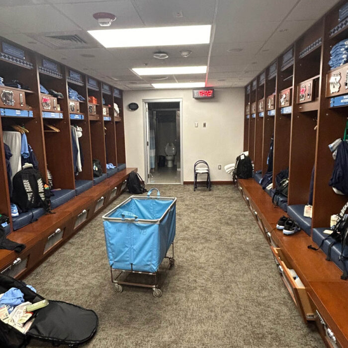 E1AF3B04-67AC-496A-A172-EEF58C1101DE